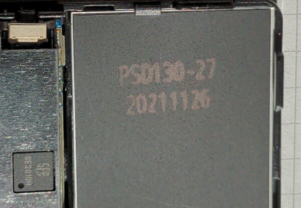 LCD markings: <code>PSD130-27</code> which matches the <code>FPC-PSD130-27</code> silkscreen on the flex PCB cable.<br/>Component likely manufactured <code>2021-11-26</code>